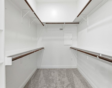 5209 Mandevilla Dr - Photo Thumbnail 26