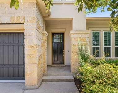 5209 Mandevilla Dr - Photo Thumbnail 6