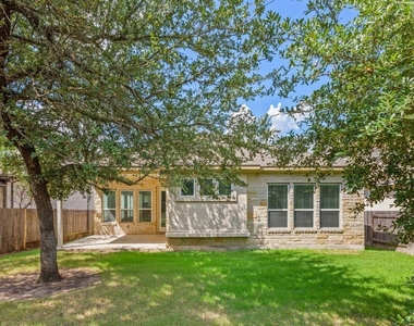 5209 Mandevilla Dr - Photo Thumbnail 34