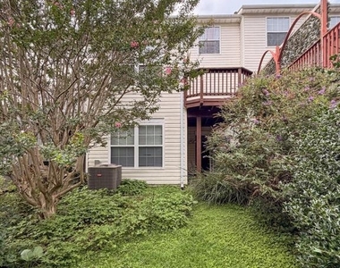 517 Doefield Court - Photo Thumbnail 8