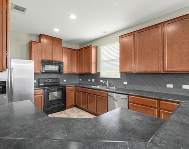 191 Cushman Dr - Photo Thumbnail 5