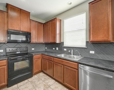 191 Cushman Dr - Photo Thumbnail 8