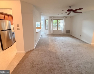 1708 Landmark Drive - Photo Thumbnail 1