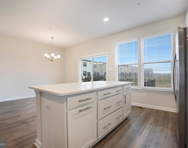 857 Amity Street - Photo Thumbnail 44
