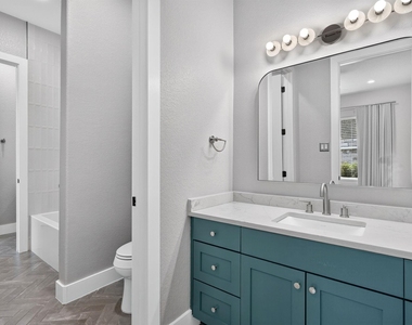 402 Aria Dr - Photo Thumbnail 23
