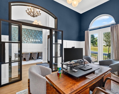402 Aria Dr - Photo Thumbnail 1