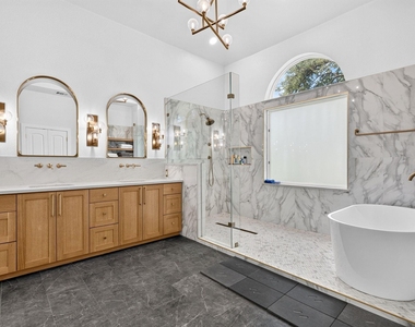 402 Aria Dr - Photo Thumbnail 18