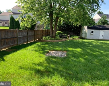 5013 Saint Simon Court - Photo Thumbnail 11