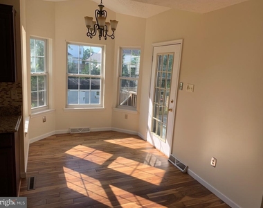 5013 Saint Simon Court - Photo Thumbnail 7