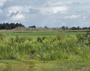 2197 Winterberry Lane - Photo Thumbnail 7