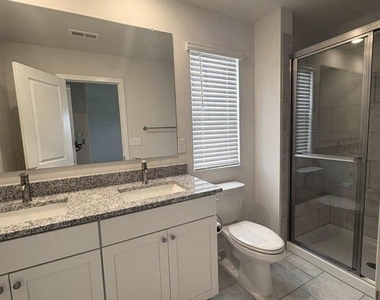 2197 Winterberry Lane - Photo Thumbnail 17