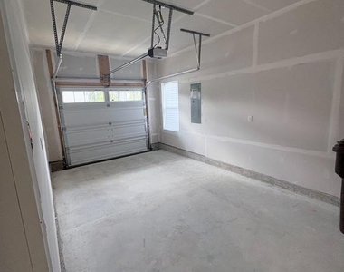 2197 Winterberry Lane - Photo Thumbnail 3