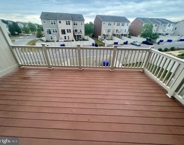 12001 Roy Hobbs Place - Photo Thumbnail 23