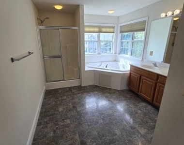 10491 Carberry Court - Photo Thumbnail 31
