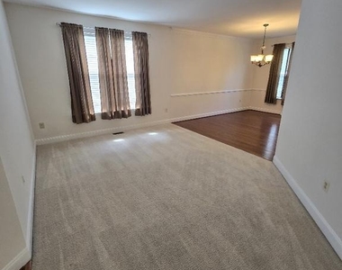 10491 Carberry Court - Photo Thumbnail 6