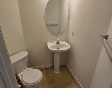 10491 Carberry Court - Photo Thumbnail 16