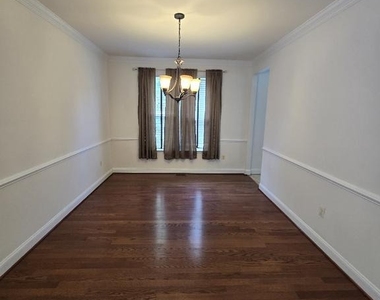 10491 Carberry Court - Photo Thumbnail 8