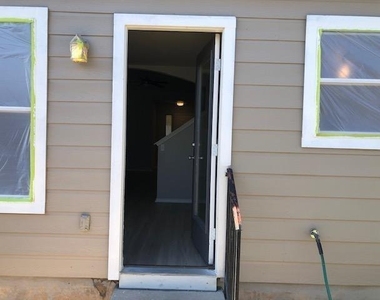 9217 Rowlands Sayle Rd - Photo Thumbnail 16