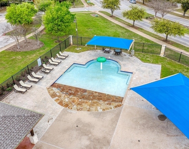1508 Big Bend Dr - Photo Thumbnail 37