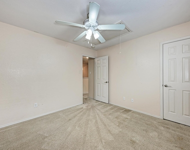 1508 Big Bend Dr - Photo Thumbnail 30