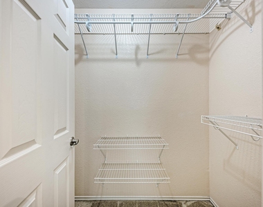 1508 Big Bend Dr - Photo Thumbnail 25