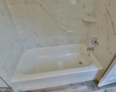 19 Pelczar Avenue - Photo Thumbnail 39