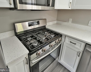 19 Pelczar Avenue - Photo Thumbnail 20