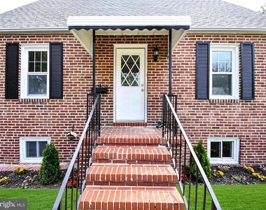 19 Pelczar Avenue - Photo Thumbnail 3