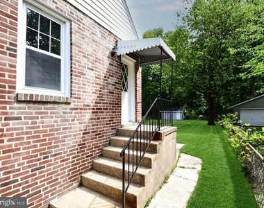 19 Pelczar Avenue - Photo Thumbnail 4