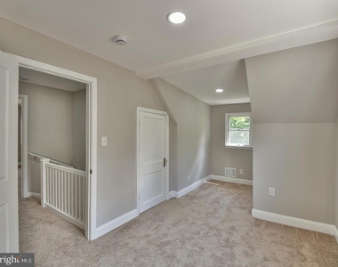 19 Pelczar Avenue - Photo Thumbnail 42