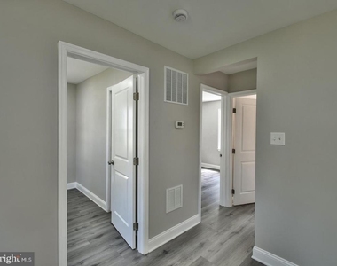 19 Pelczar Avenue - Photo Thumbnail 22