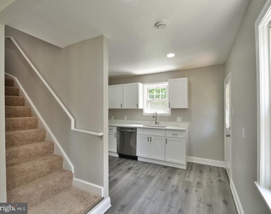 19 Pelczar Avenue - Photo Thumbnail 15