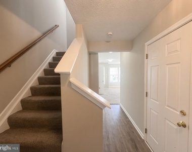 9899 Decatur Road - Photo Thumbnail 11