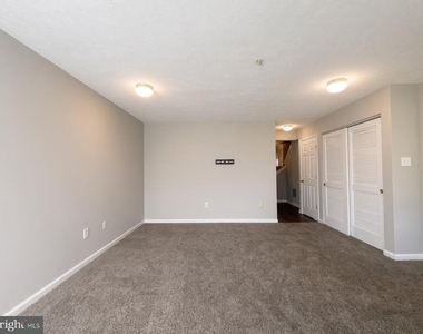 9899 Decatur Road - Photo Thumbnail 3