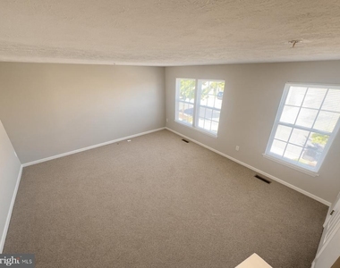 9899 Decatur Road - Photo Thumbnail 20
