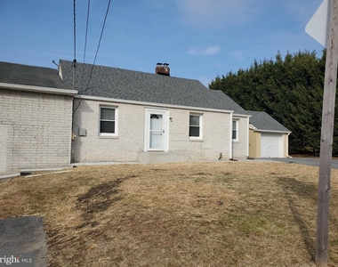 8 Virginia Avenue - Photo Thumbnail 1