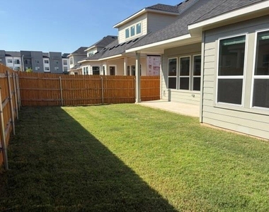 13102 Incline Dr - Photo Thumbnail 13