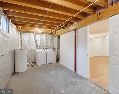 7203 Rutherford Green Circle - Photo Thumbnail 12