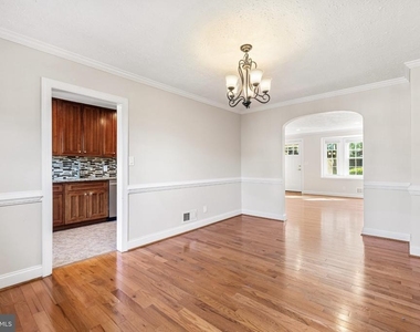 110 Brandon Road - Photo Thumbnail 8