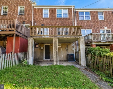 110 Brandon Road - Photo Thumbnail 28