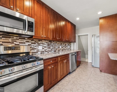 110 Brandon Road - Photo Thumbnail 7