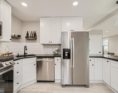822 Wise Avenue - Photo Thumbnail 8