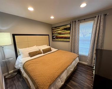 512 Krebs Ln - Photo Thumbnail 13