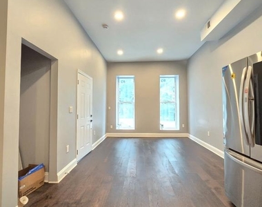 1509 Edmondson Avenue - Photo Thumbnail 3