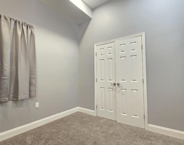 1509 Edmondson Avenue - Photo Thumbnail 12