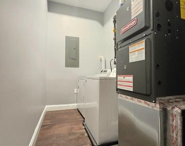1509 Edmondson Avenue - Photo Thumbnail 15