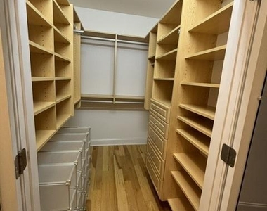 1625 Clarkson Street - Photo Thumbnail 13