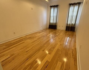 1625 Clarkson Street - Photo Thumbnail 16