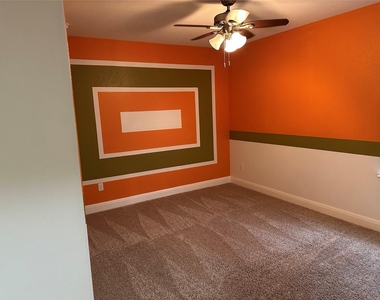 4237 Privacy Hedge St - Photo Thumbnail 19