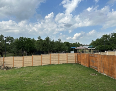4237 Privacy Hedge St - Photo Thumbnail 27